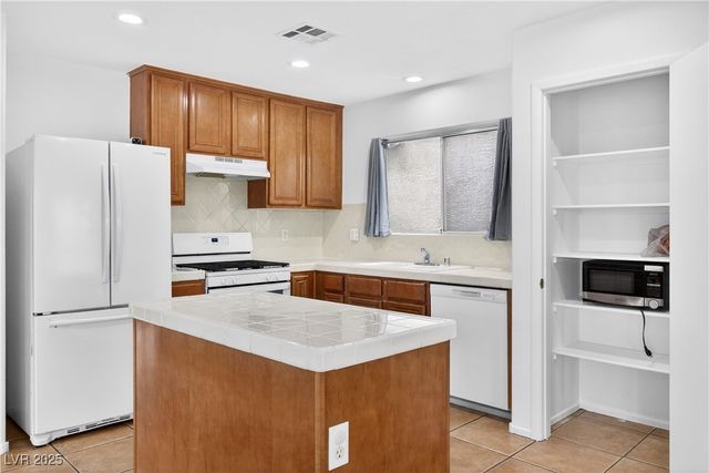 6374 Cactus Dahlia Street, Las Vegas, NV 89141