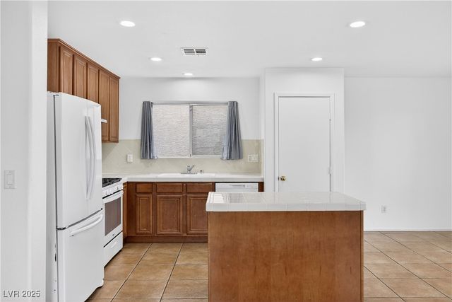 6374 Cactus Dahlia Street, Las Vegas, NV 89141