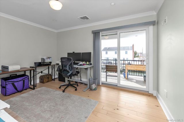 3894 Sands Lane, Seaford, NY 11783