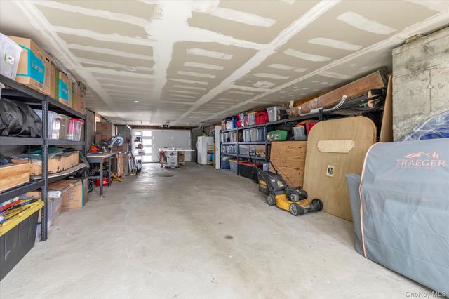 3894 Sands Lane, Seaford, NY 11783