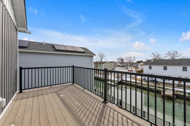 3894 Sands Lane, Seaford, NY 11783