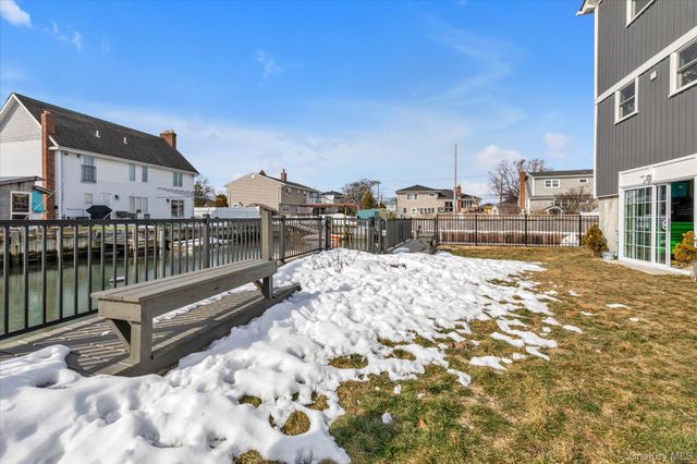 3894 Sands Lane, Seaford, NY 11783