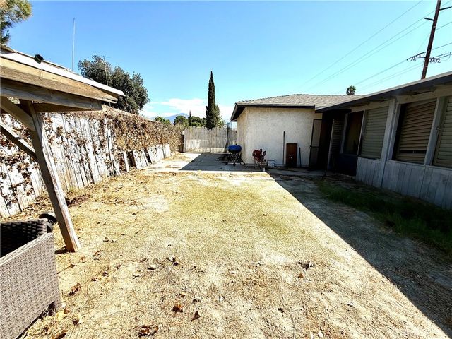 1603 James Court, Redlands, CA 92374