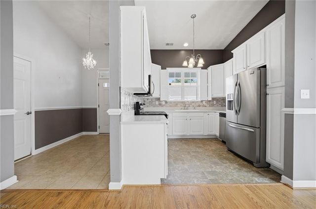 3958 Rex CIR, Chesapeake, VA 23321