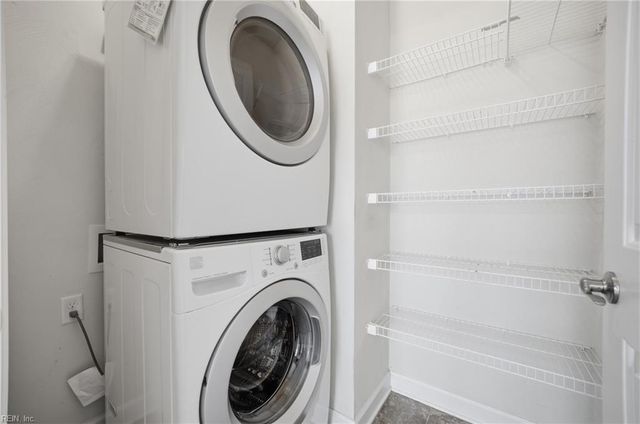 3958 Rex CIR, Chesapeake, VA 23321