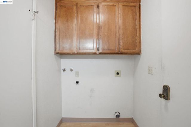 37725 Cedar Blvd, Newark, CA 94560