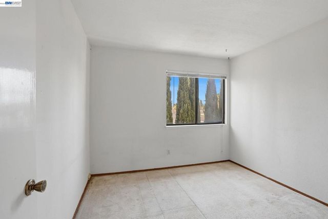 37725 Cedar Blvd, Newark, CA 94560