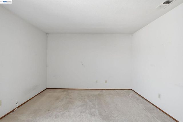 37725 Cedar Blvd, Newark, CA 94560