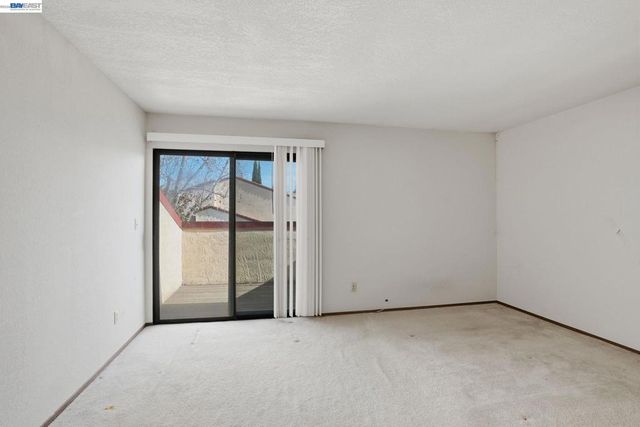 37725 Cedar Blvd, Newark, CA 94560