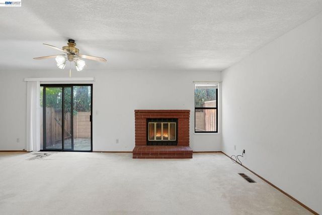 37725 Cedar Blvd, Newark, CA 94560