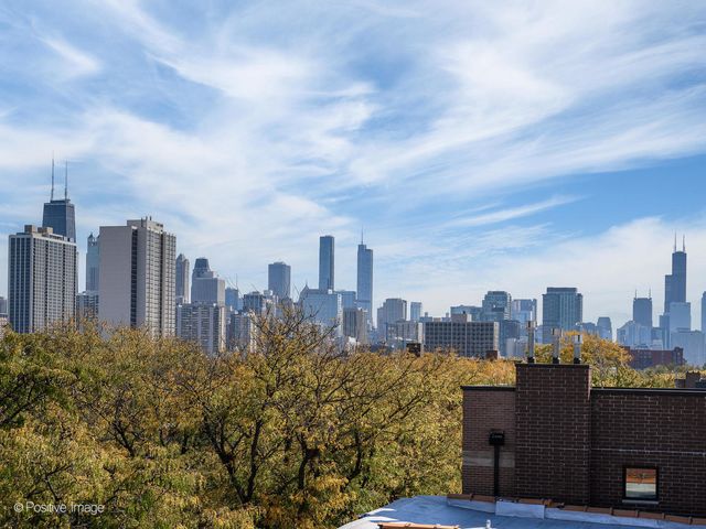 1942 N Sedgwick Street PH, Chicago, IL 60614