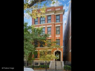 1942 N Sedgwick Street PH, Chicago, IL 60614