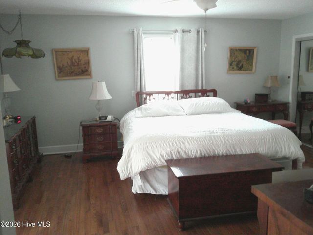 184 Timber Cove Drive, Whiteville, NC 28472