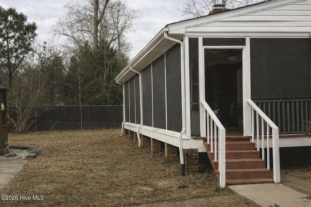 184 Timber Cove Drive, Whiteville, NC 28472