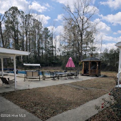 184 Timber Cove Drive, Whiteville, NC 28472