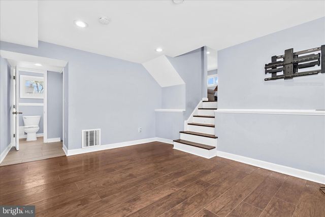 5911 CHARNWOOD, Catonsville, MD 21228