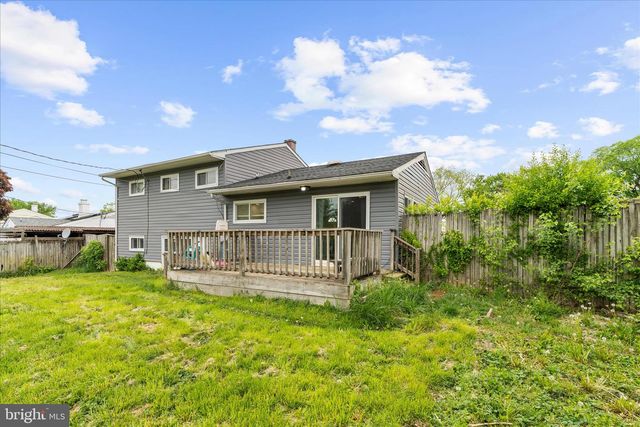 5911 CHARNWOOD, Catonsville, MD 21228