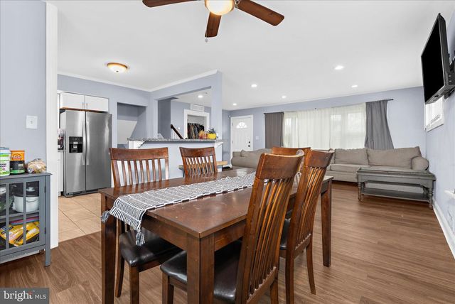 5911 CHARNWOOD, Catonsville, MD 21228