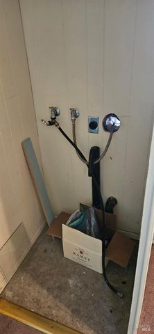 523 Center St, Healdsburg, CA 95448