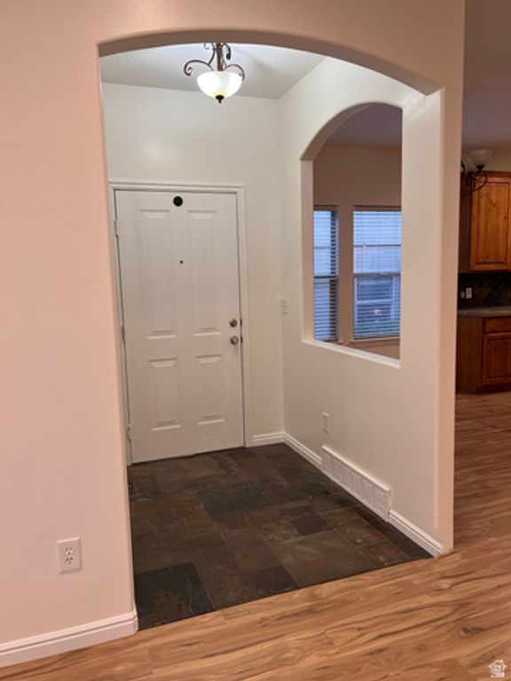 874 E RED SAGE LN, Millcreek, UT 84107 — photo 5