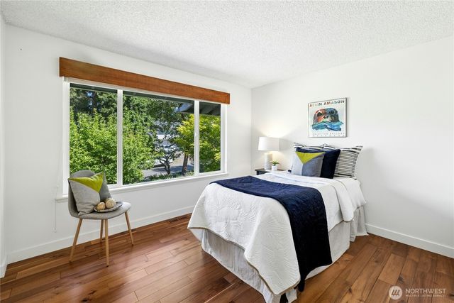 2051 NE Bartre Court, Poulsbo, WA 98370