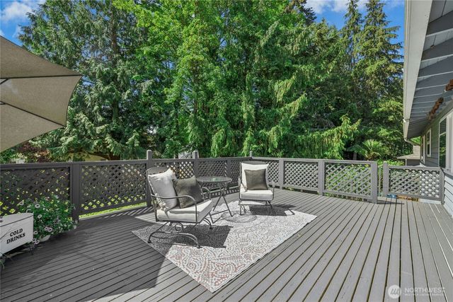 2051 NE Bartre Court, Poulsbo, WA 98370