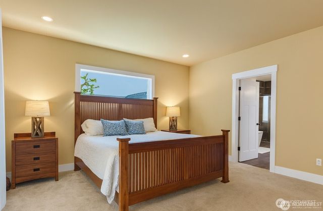 167 Mountain Crest Lane, Eatonville, WA 98328