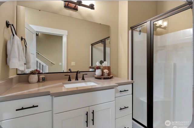 167 Mountain Crest Lane, Eatonville, WA 98328