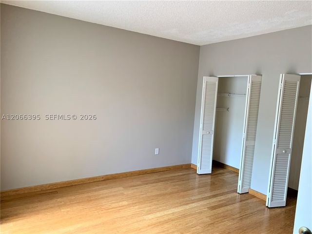 1130 Buttonwood Ln -, Hollywood, FL 33019