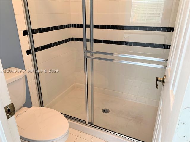 1130 Buttonwood Ln -, Hollywood, FL 33019