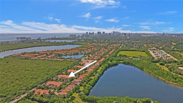 1130 Buttonwood Ln -, Hollywood, FL 33019