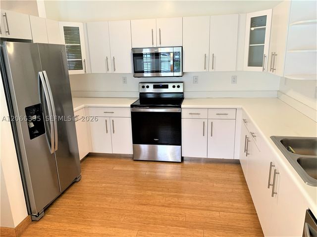 1130 Buttonwood Ln -, Hollywood, FL 33019