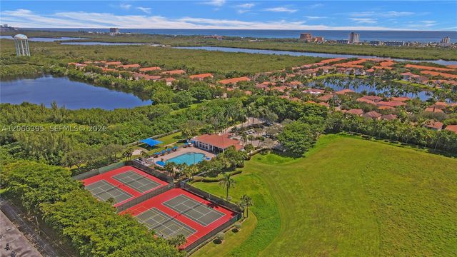 1130 Buttonwood Ln -, Hollywood, FL 33019