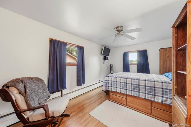 3589 State Route 52, Pine Bush, NY 12566