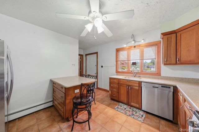 3589 State Route 52, Pine Bush, NY 12566