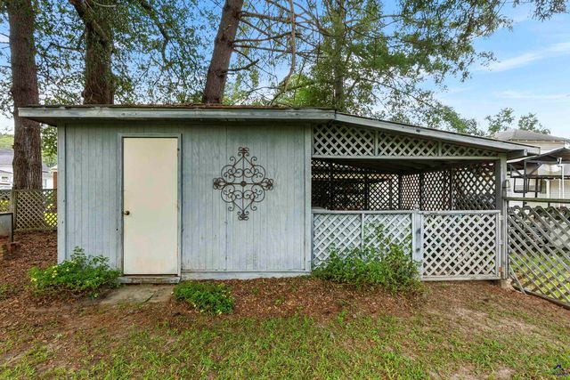 202 Minor Avenue, Montezuma, GA 31063