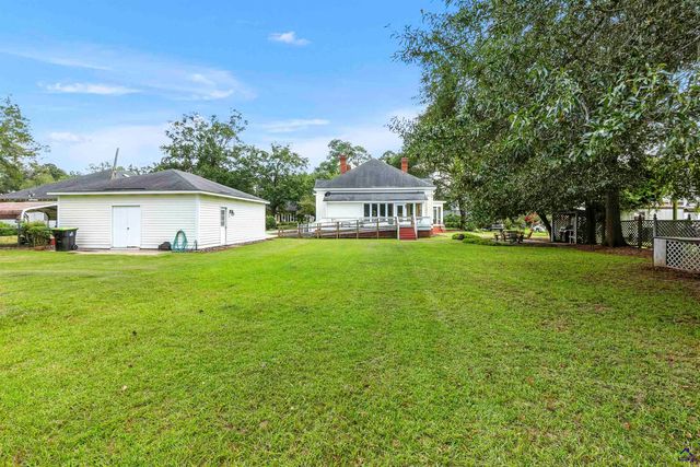 202 Minor Avenue, Montezuma, GA 31063