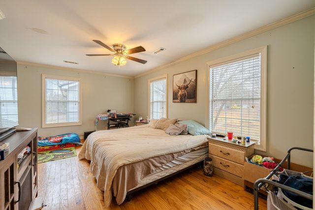 225 STICINE RD, Guys, TN 38339