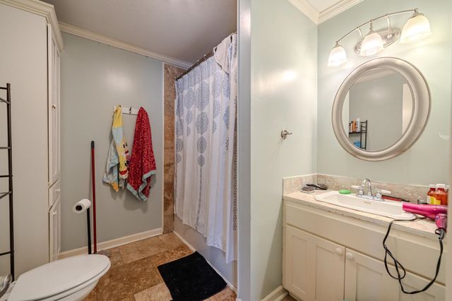 225 STICINE RD, Guys, TN 38339