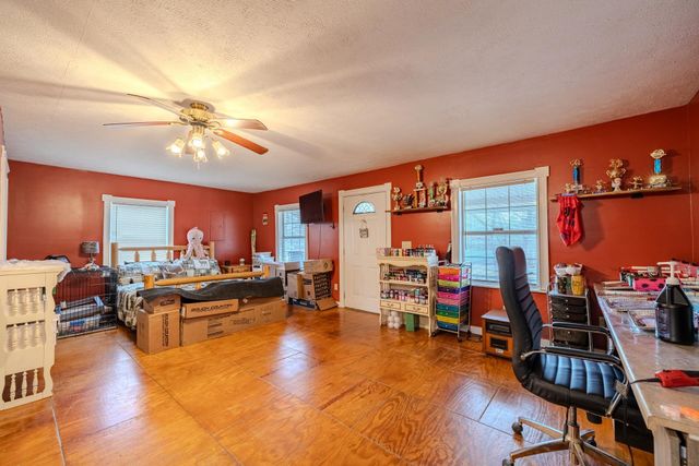 225 STICINE RD, Guys, TN 38339