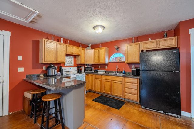 225 STICINE RD, Guys, TN 38339