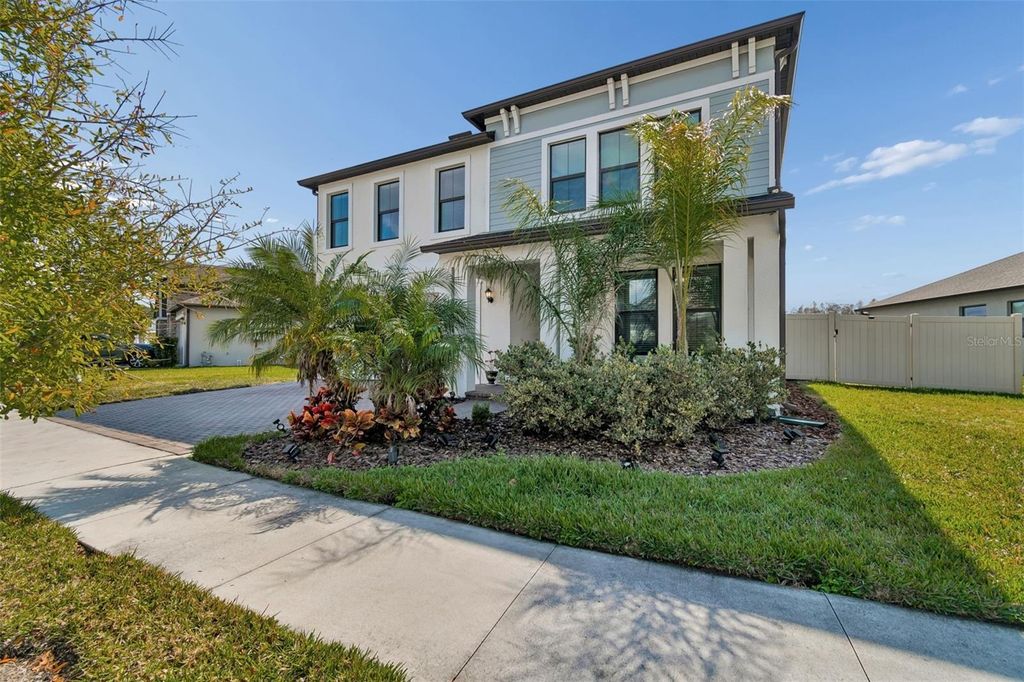 Image 2 of property listing at 8174 CAPSTONE RANCH DRIVE, New Port Richey, FL 34655