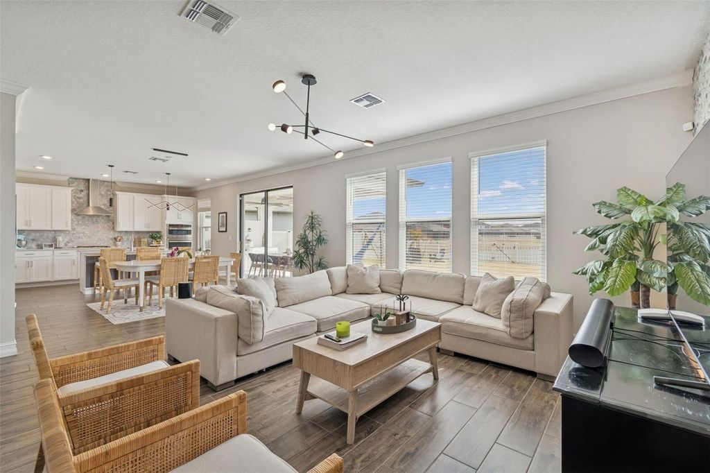 Image 20 of property listing at 8174 CAPSTONE RANCH DRIVE, New Port Richey, FL 34655