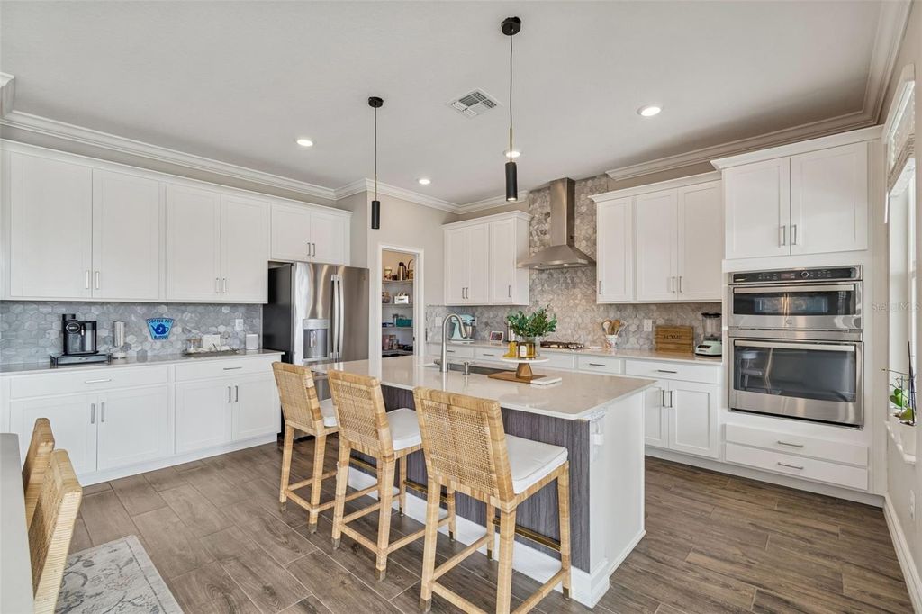 Image 3 of property listing at 8174 CAPSTONE RANCH DRIVE, New Port Richey, FL 34655