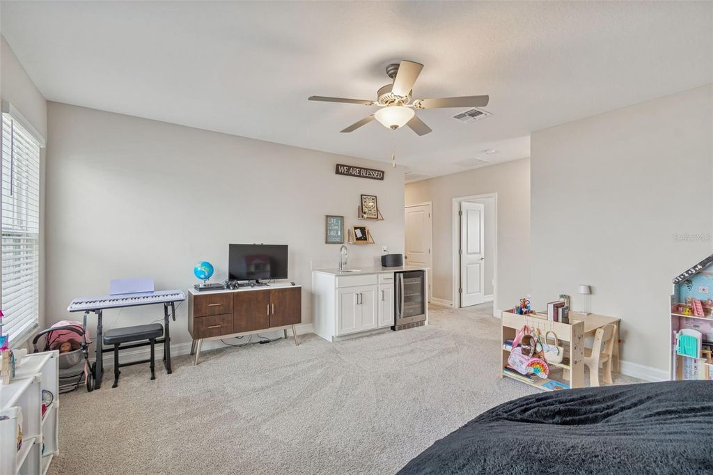 Image 32 of property listing at 8174 CAPSTONE RANCH DRIVE, New Port Richey, FL 34655