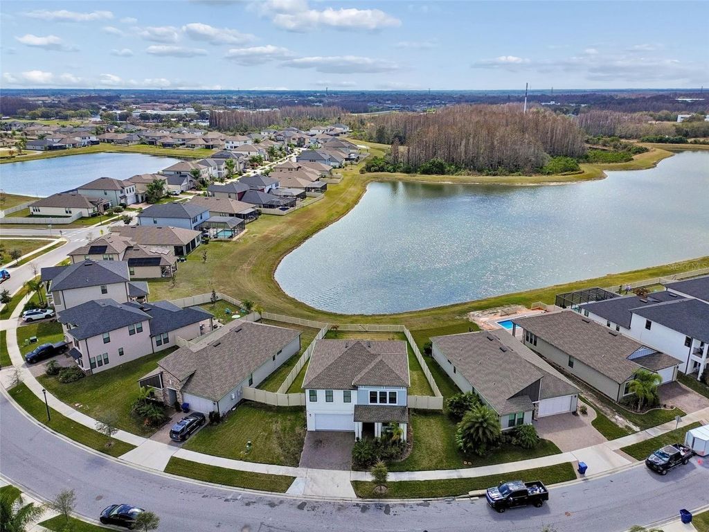 Image 5 of property listing at 8174 CAPSTONE RANCH DRIVE, New Port Richey, FL 34655