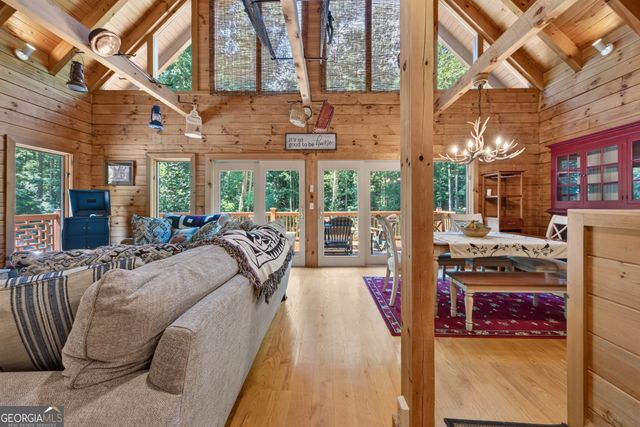 750 Seye Wailo Trail, Clarkesville, GA 30523