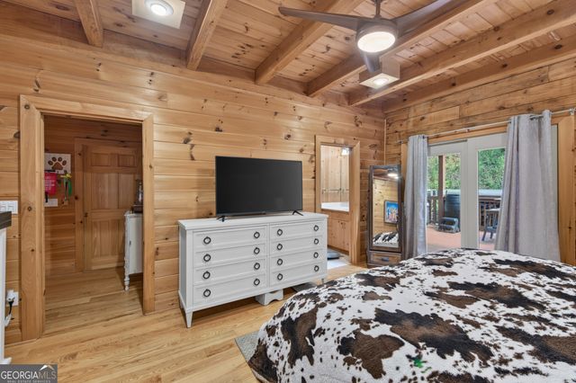 750 Seye Wailo Trail, Clarkesville, GA 30523