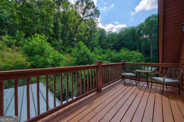 750 Seye Wailo Trail, Clarkesville, GA 30523