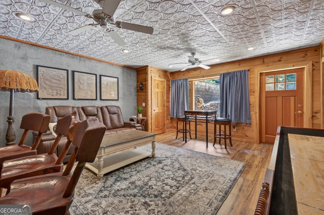 750 Seye Wailo Trail, Clarkesville, GA 30523